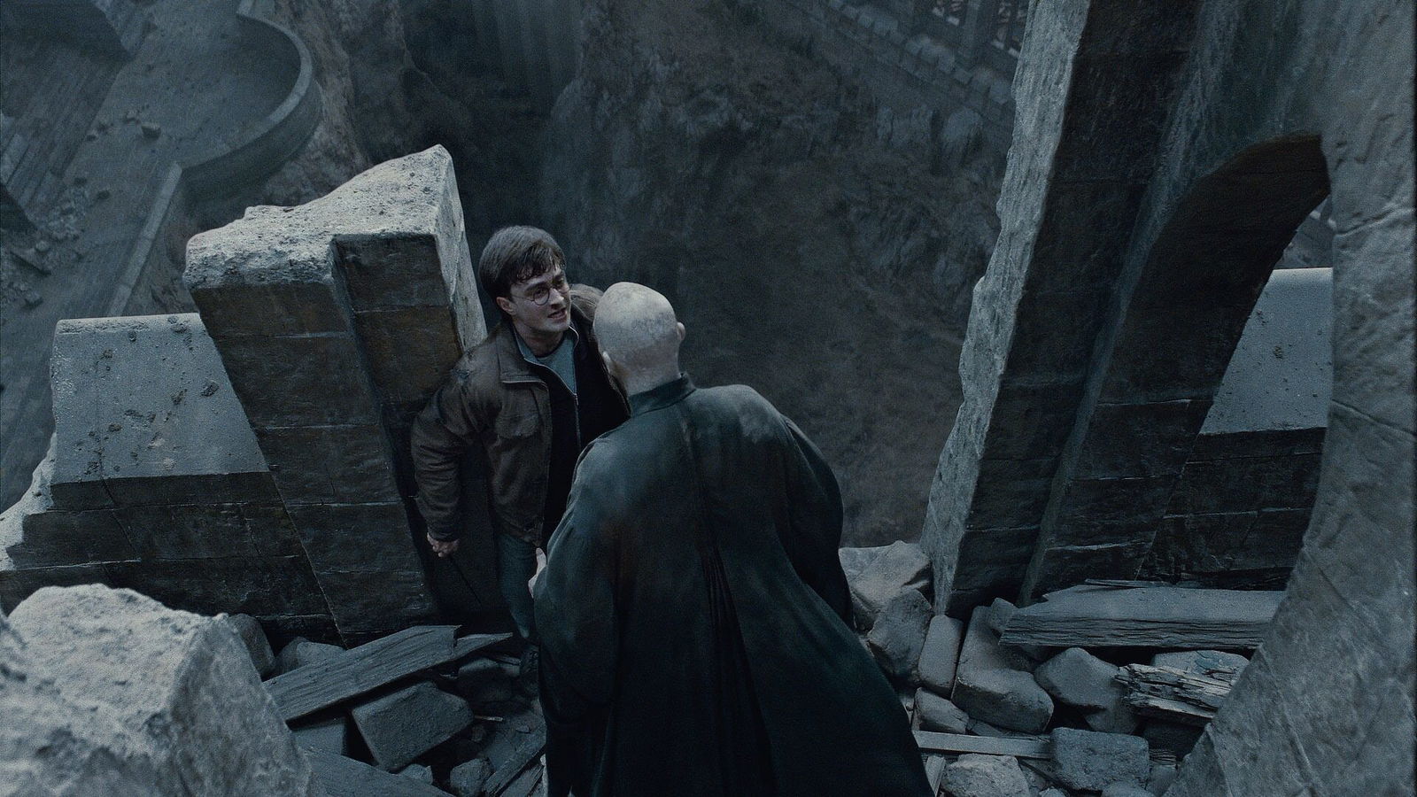 Harry Potter And The Deathly Hallows: Part 2 (2011) Review Harry Potter And The Deathly Hallows: Part 2 (2011) Review
