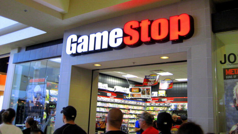GameStop Shares Plummet After PlayStation Now