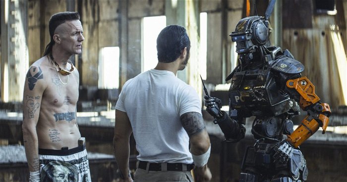 Chappie (2015) Review 6