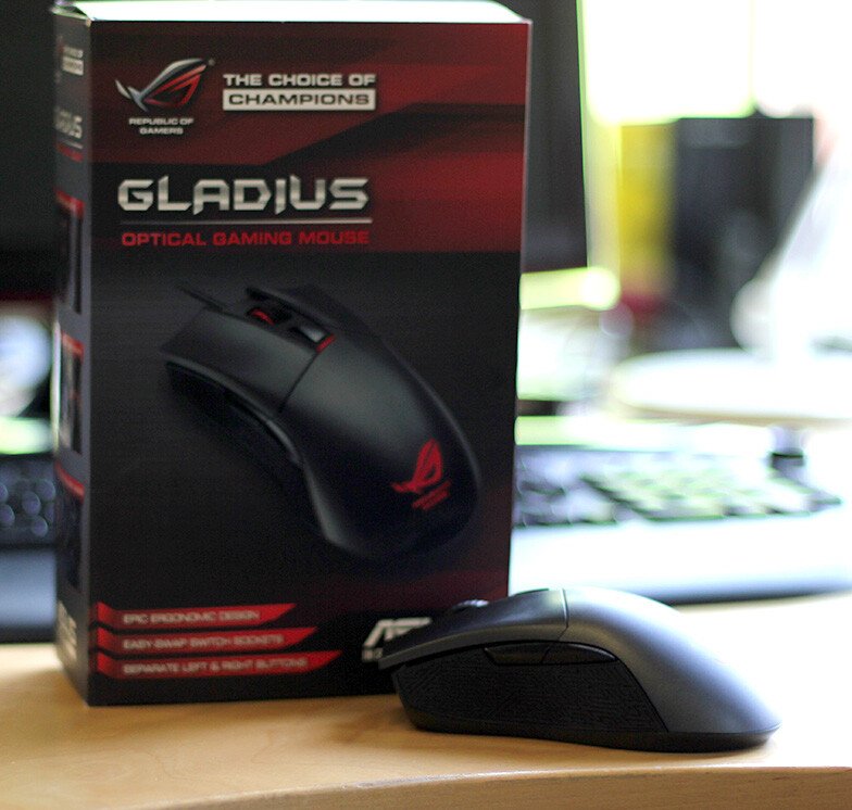 Asus Gladius Mouse (Hardware) Review 1