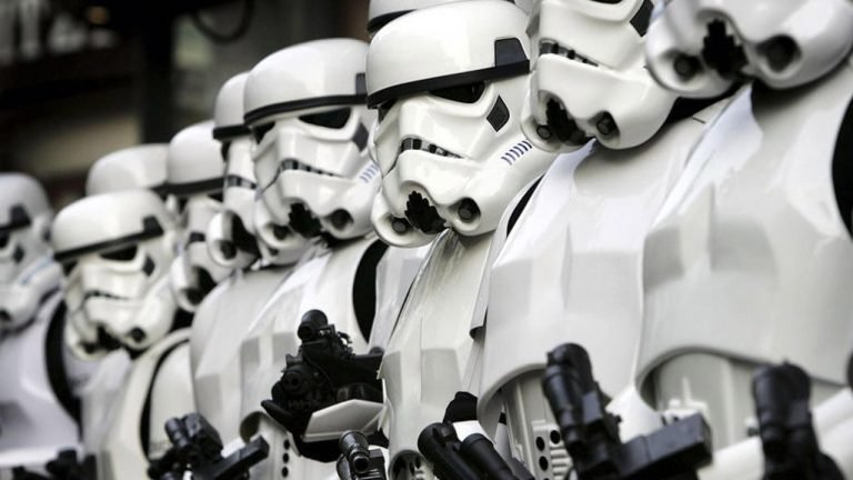 Star Wars: The Force Awakens Releases New Teaser