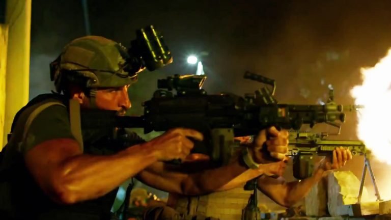 13 Hours: The Secret Soldiers Of Benghazi (2016) Review