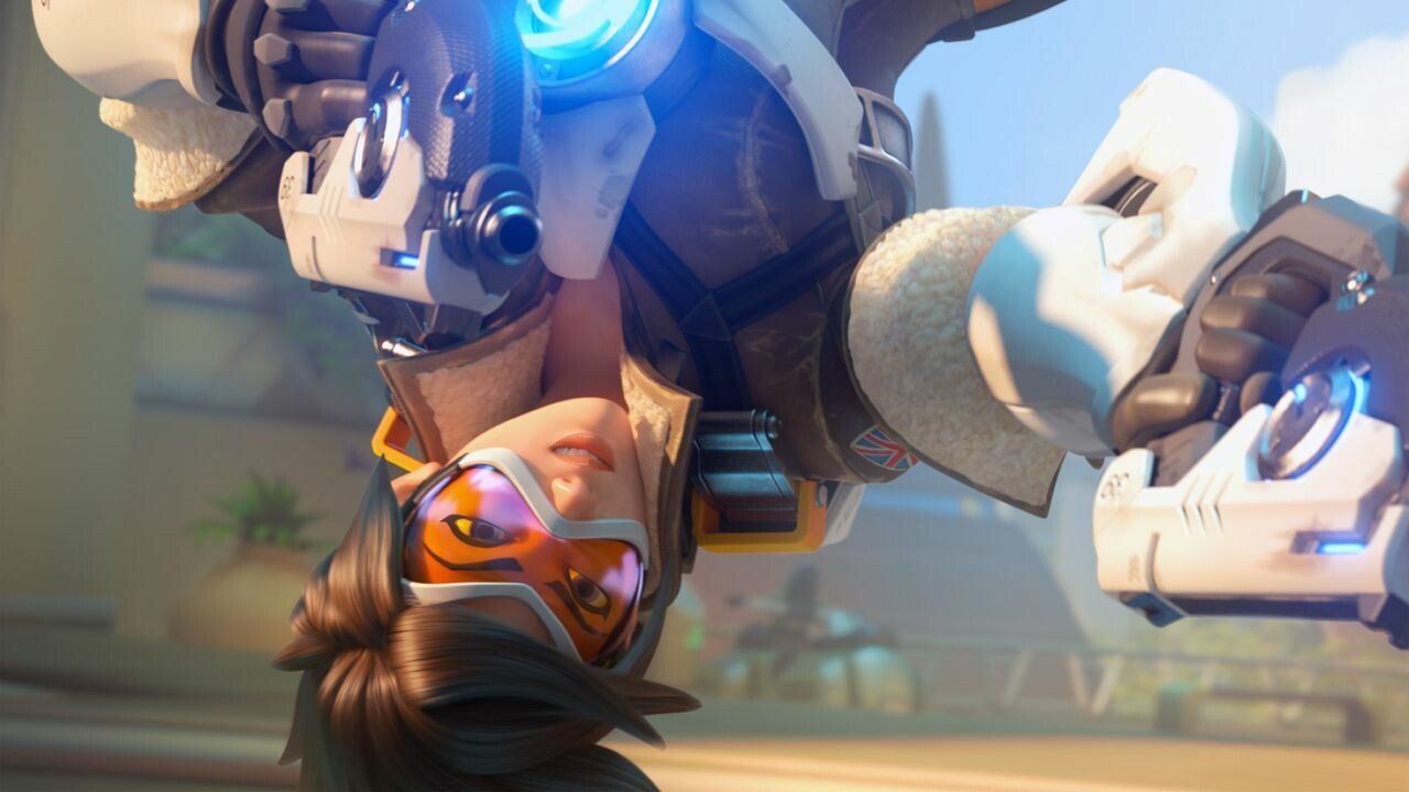 Blizzard Patches Tracer's Suggestive Pose