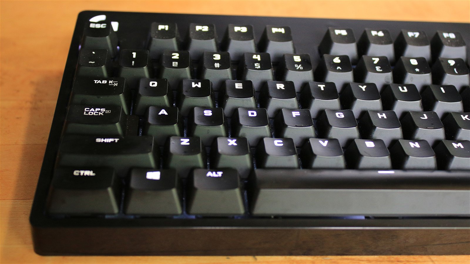 Logitech G610 Orion Brown (Hardware) Review 1