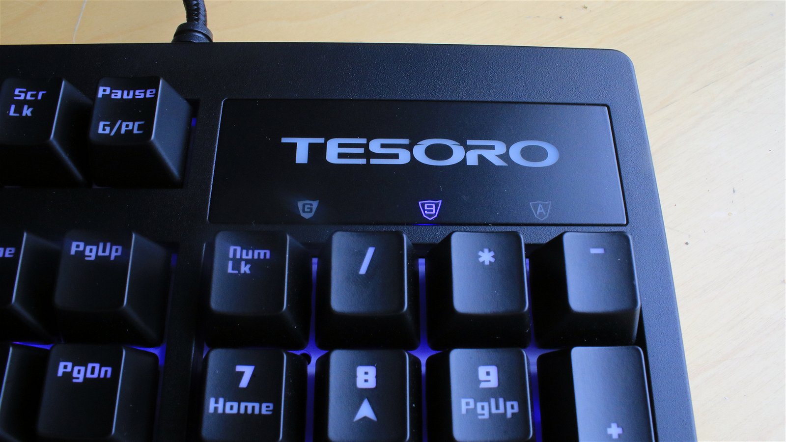 Tesoro Excalibur Spectrum (Keyboard) Review 8