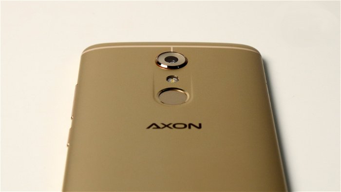Zte Axon 7 (Phone) Review 5