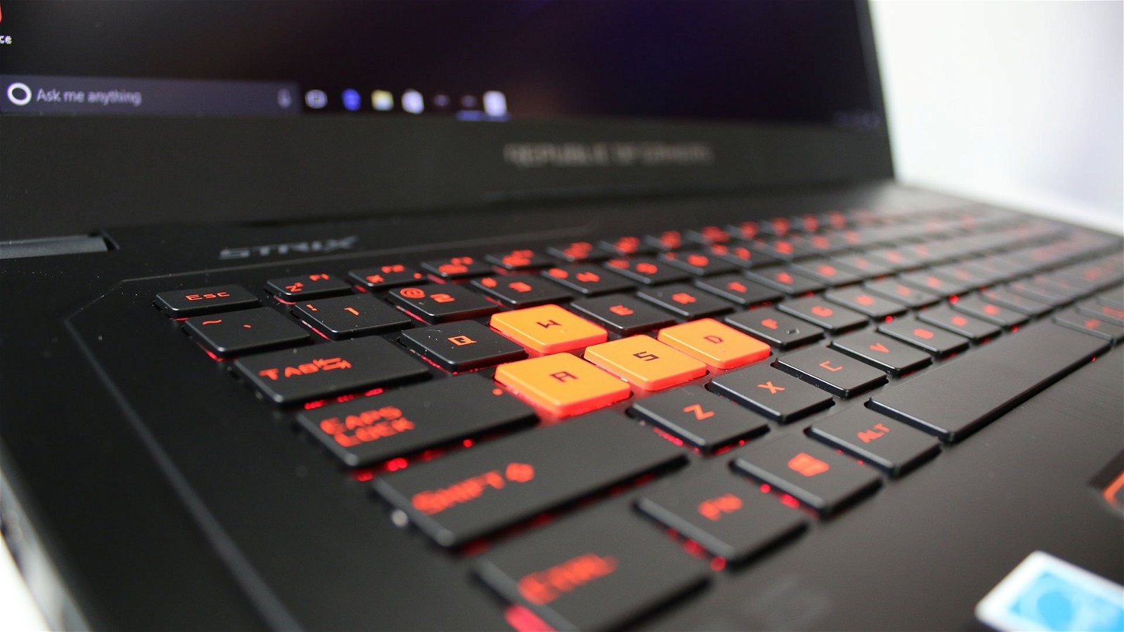 Asus Gl702Vm Gaming Notebook (Hardware) Review 27