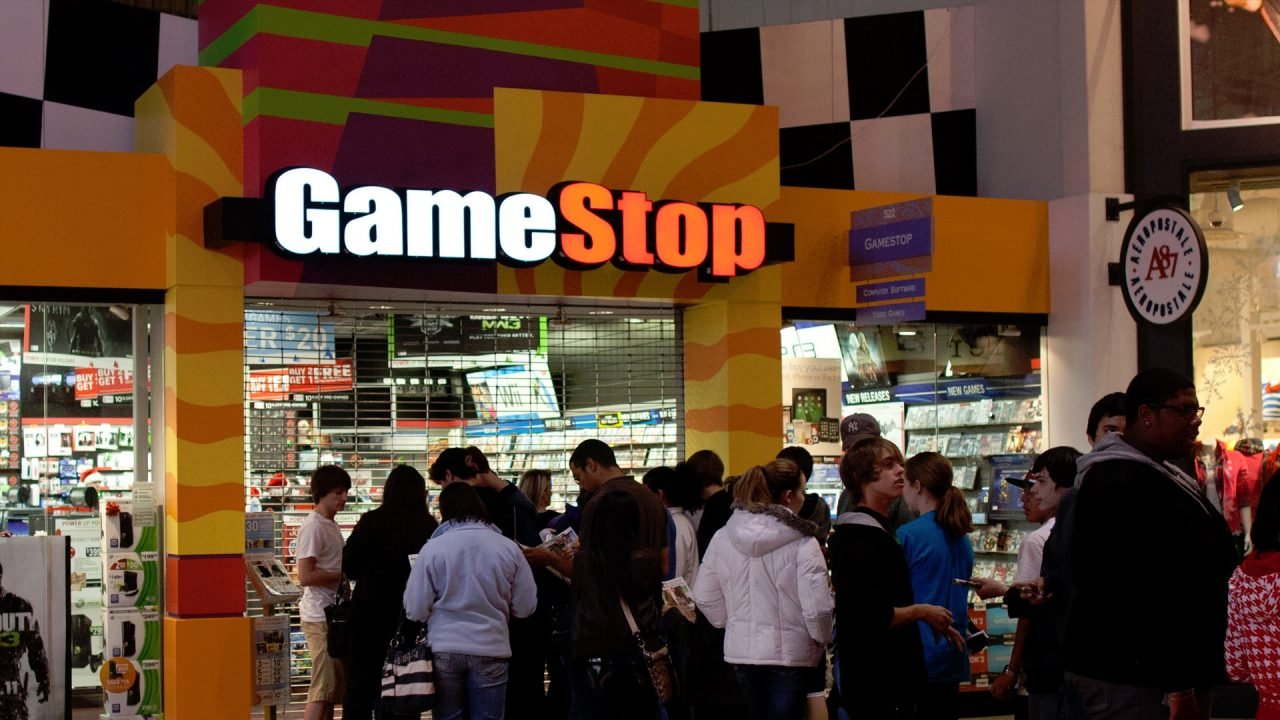GameStop to Close more Than 100 Retail Locations 1