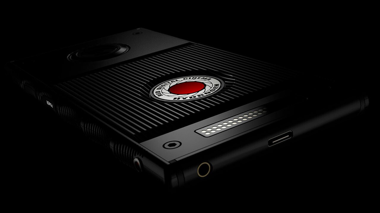 Camera Developer RED Announces Holographic Display Smartphone 2