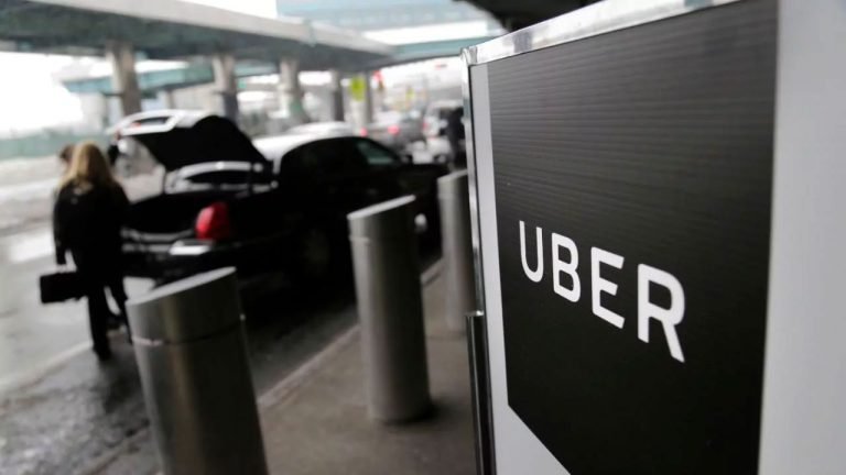 Uber losses Licence to Operate in London UK