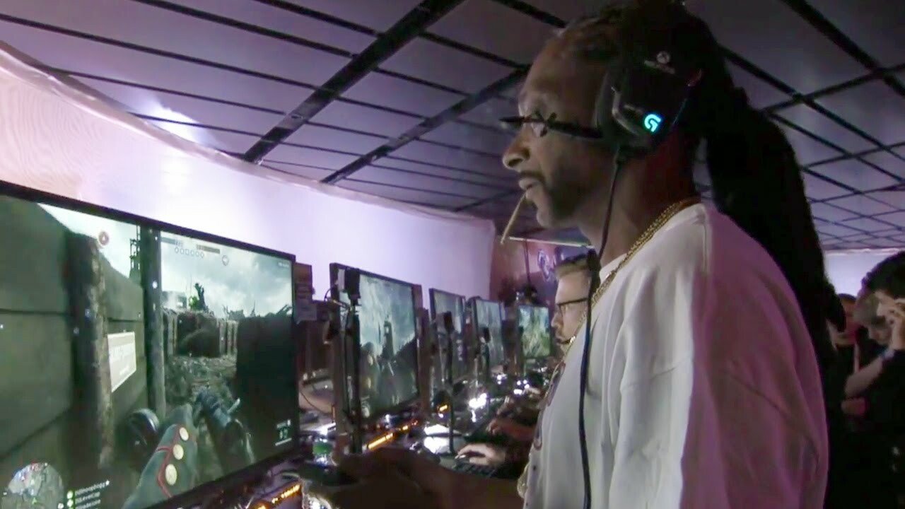 Join Snoop Dogg on Twitch While He Streams SOS 1