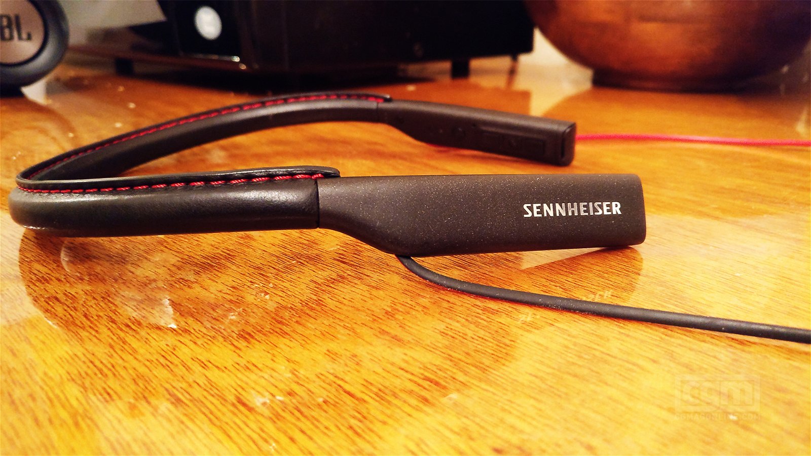 Sennheiser Hd1 In-Ear Bluetooth Headphones Review: Sennheiser Does It Again