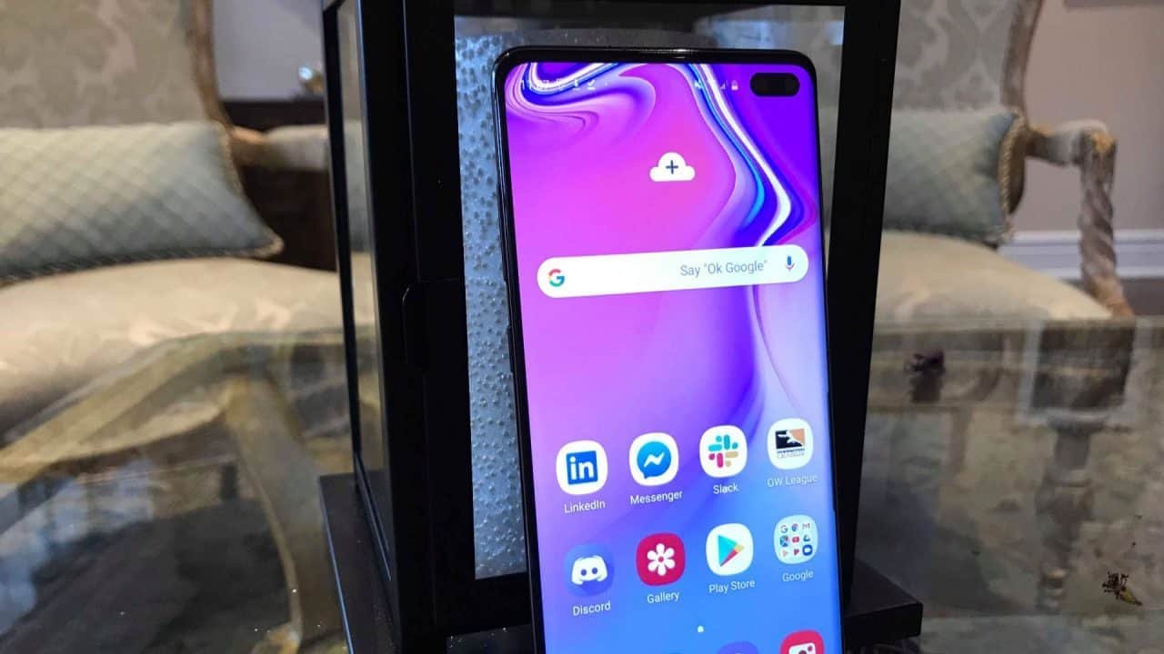 Holiday Gift Guide: Best Smartphones Of 2019