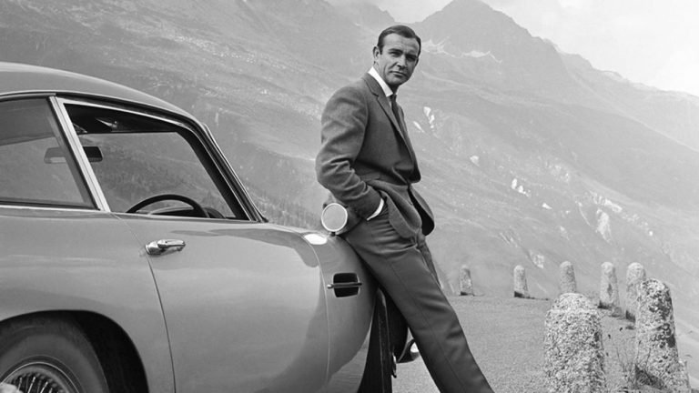 Legendary James Bond Actor Sean Connery Dies at Age 90