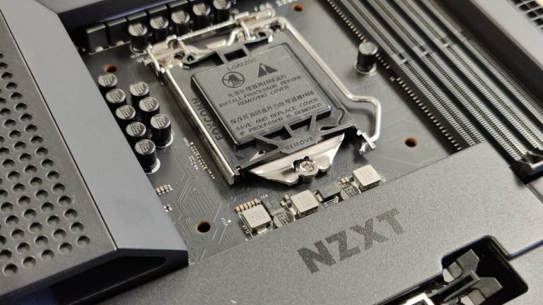 NZXT N7 Z590 Motherboard Review