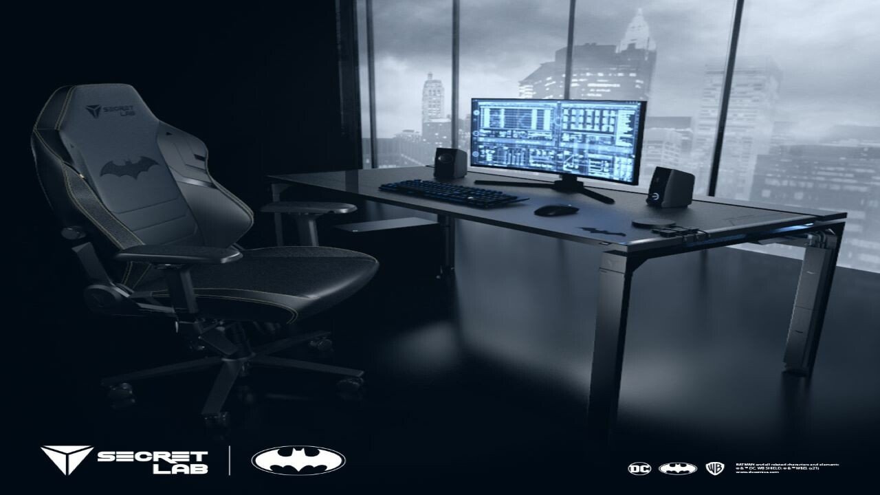 Secretlab And The Dark Knight Team Up With a Special Magnus Desk