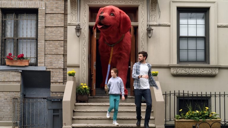 Clifford the Big Red Dog (2021) Review