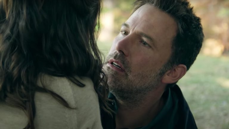 Valentine’s Day Trailer for Deep Water is Too Hot to Handle, with Ben Affleck and Ana de Armas
