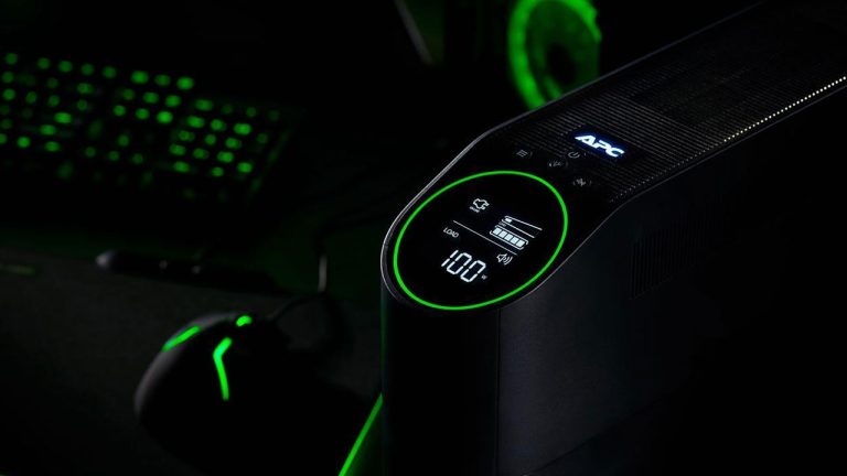 APC 1500VA Gaming UPS Review 11