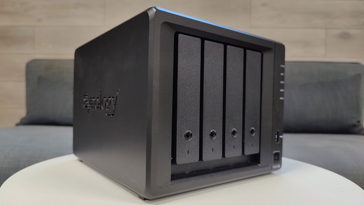 Synology DiskStation DS920+ Review 1