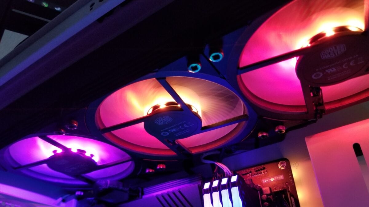 Cooler Master MasterLiquid PL360 Flux Review