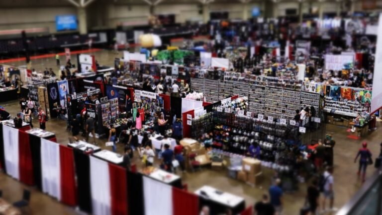 FAN EXPO 2022 is Here: Our Photo Alley of Cosplay and more!