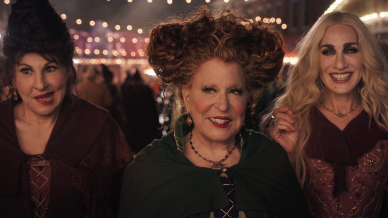 Hocus Pocus 2 (2022) Review Hocus Pocus 2 (2022) Review 1