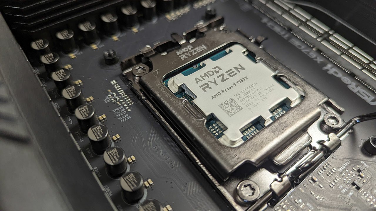AMD Ryzen 5 7600X Review - 5.4GHz Easy! 