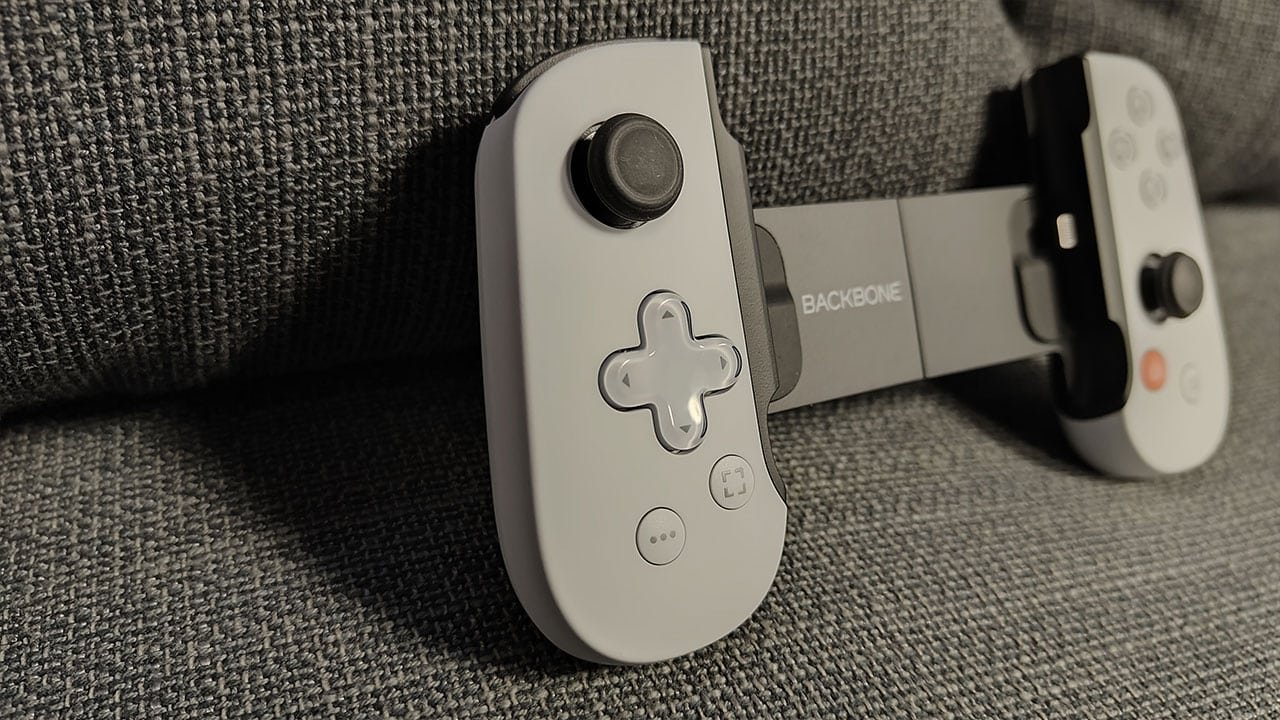 Backbone One Review - The BEST iPhone Gaming Controller