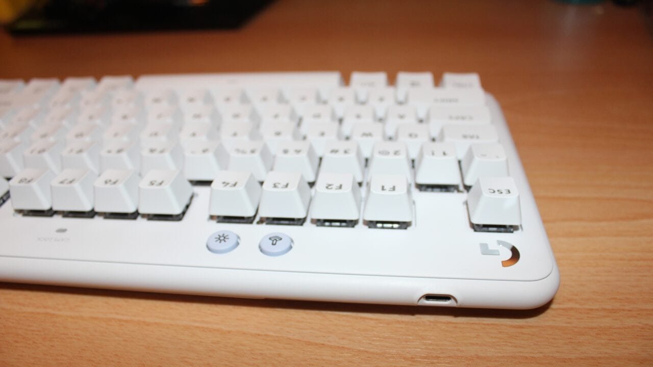Logitech G713 Tkl Mechanical Gaming Keyboard Review