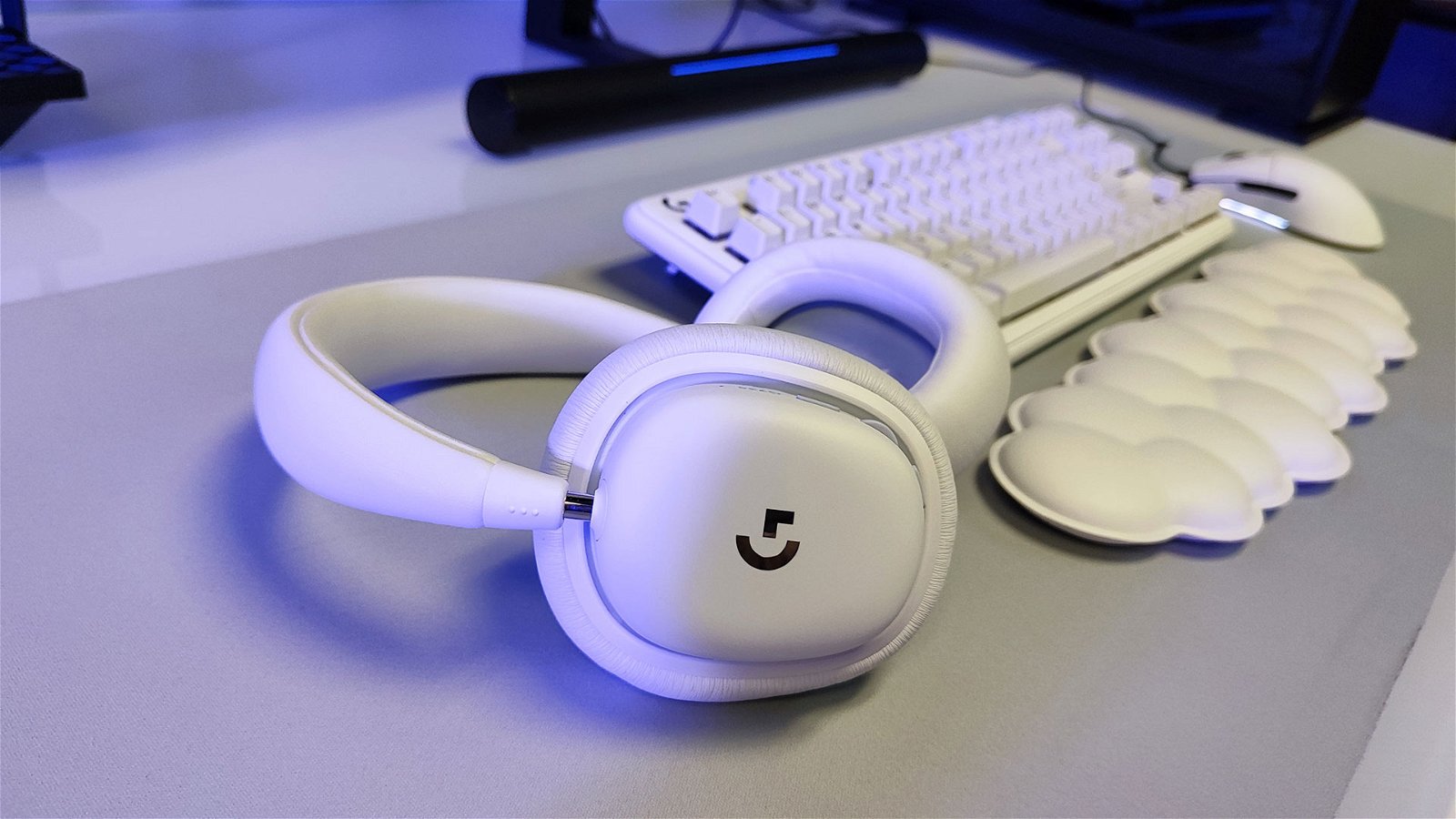 Logitech G735 Wireless Gaming Headset - White