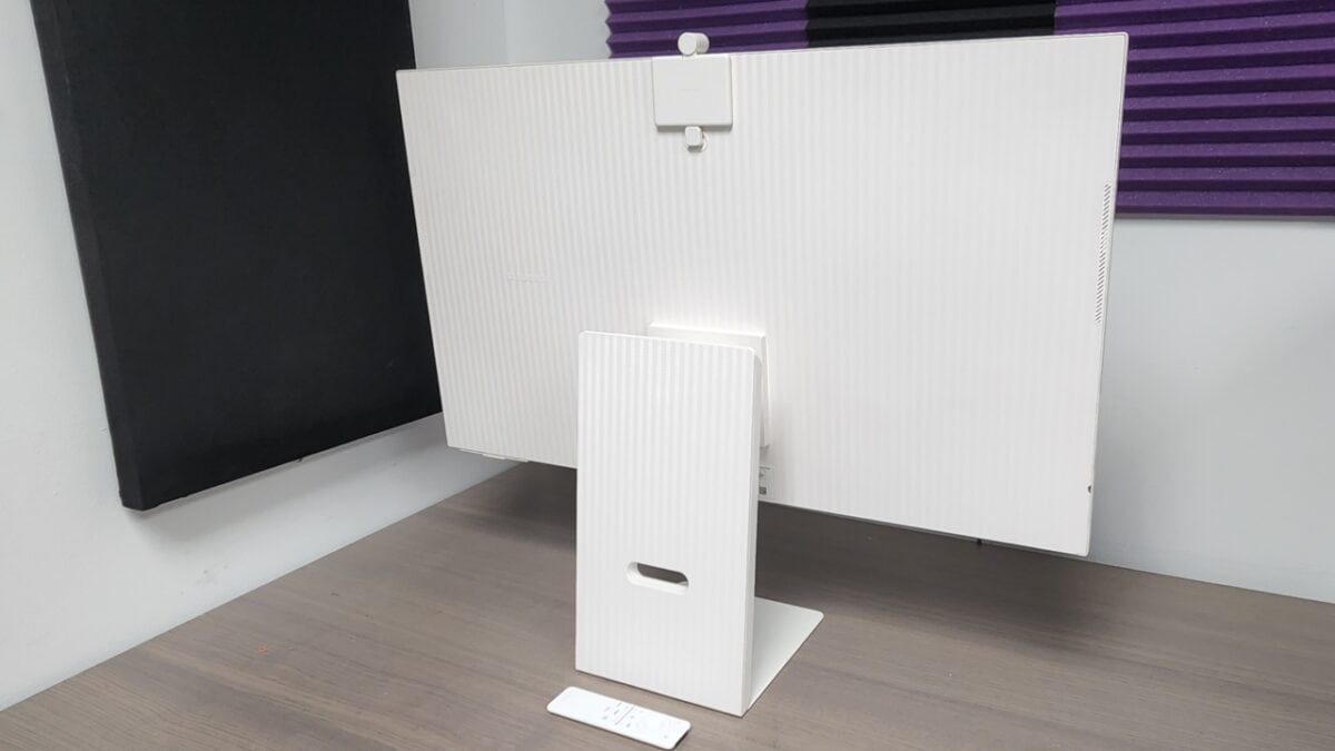 Samsung M8 Smart Monitor Review CGMagazine