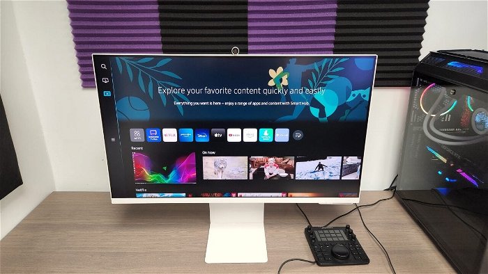 Samsung M8 Smart Monitor Review 4