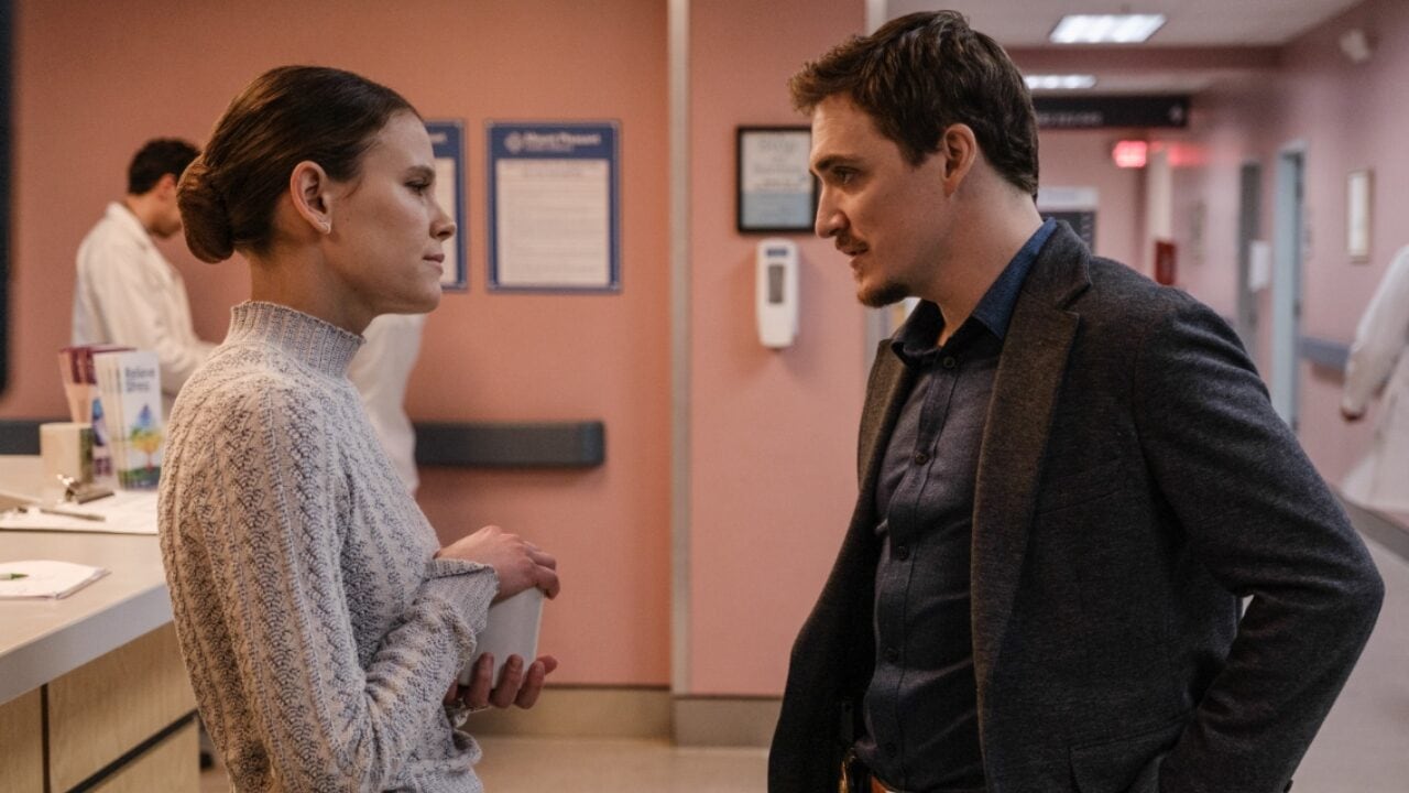 Smile (2022) Review Smile (2022) Review 4