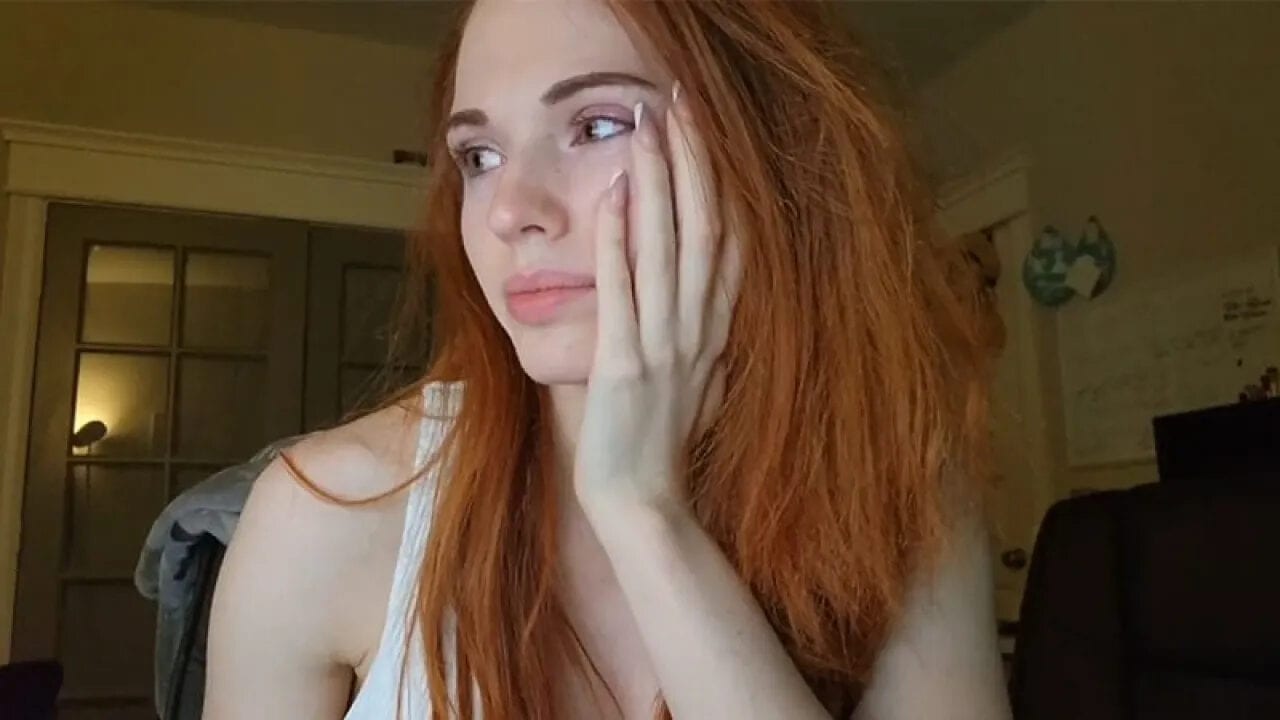 Streamer Amouranth Reveals Truth Behind Abuse: Streamers Reach Out Streamer Amouranth Reveals Truth Behind Marriage And Domestic Abuse 2