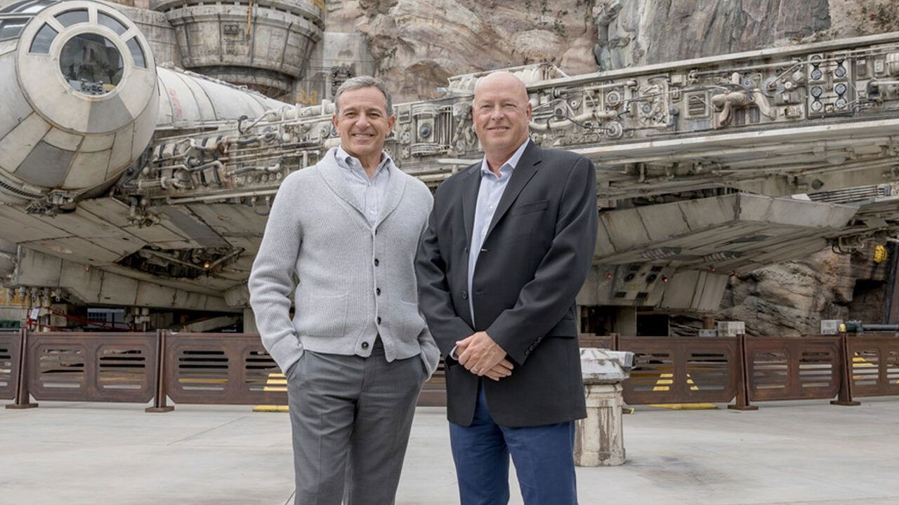 Disney Update: Bob Iger Returns As Ceo, Chapek Exits Out Disney Update: Bob Iger Returns As Ceo, Chapek Exits Out 3
