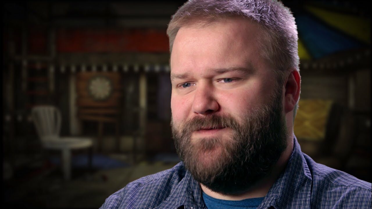 The Walking Deads Robert Kirkman Amp Others Fire New Lawsuit At Amc 579035