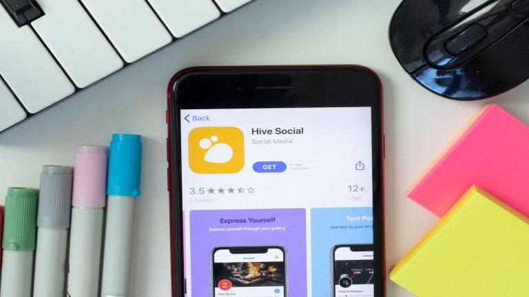 The Hive Social Shuts Down For ‘A Couple Of Days’ For User Safety