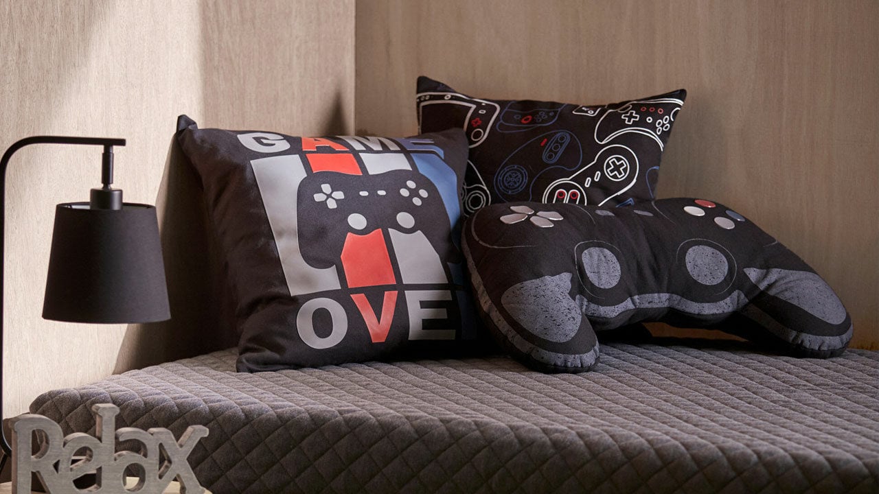 Gift Ideas For Streaming Lovers On Everyone'S List Present Ideas For Someone Who Loves Streaming Every New Show 359434