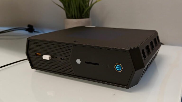 Intel NUC Serpent Canyon PC Review