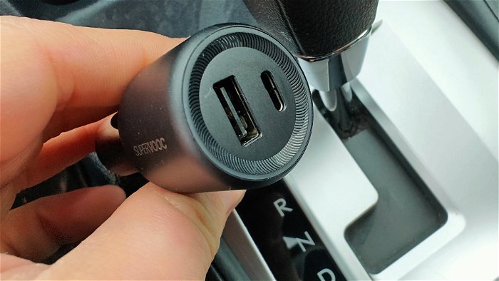 Oneplus Supervooc 80W Car Charger Review 23031903 3
