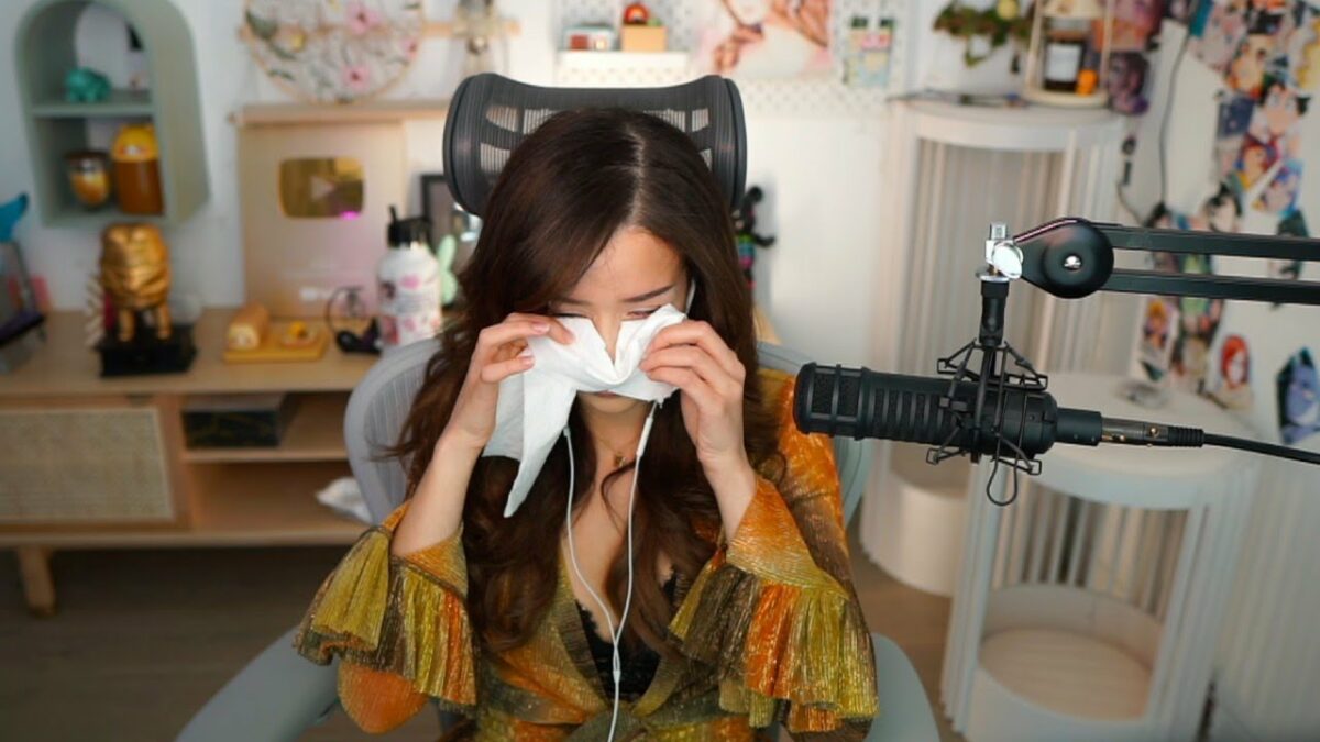 pokimane exposes misconduct on stream stemming from industry pros lies amp deception 23030303 2