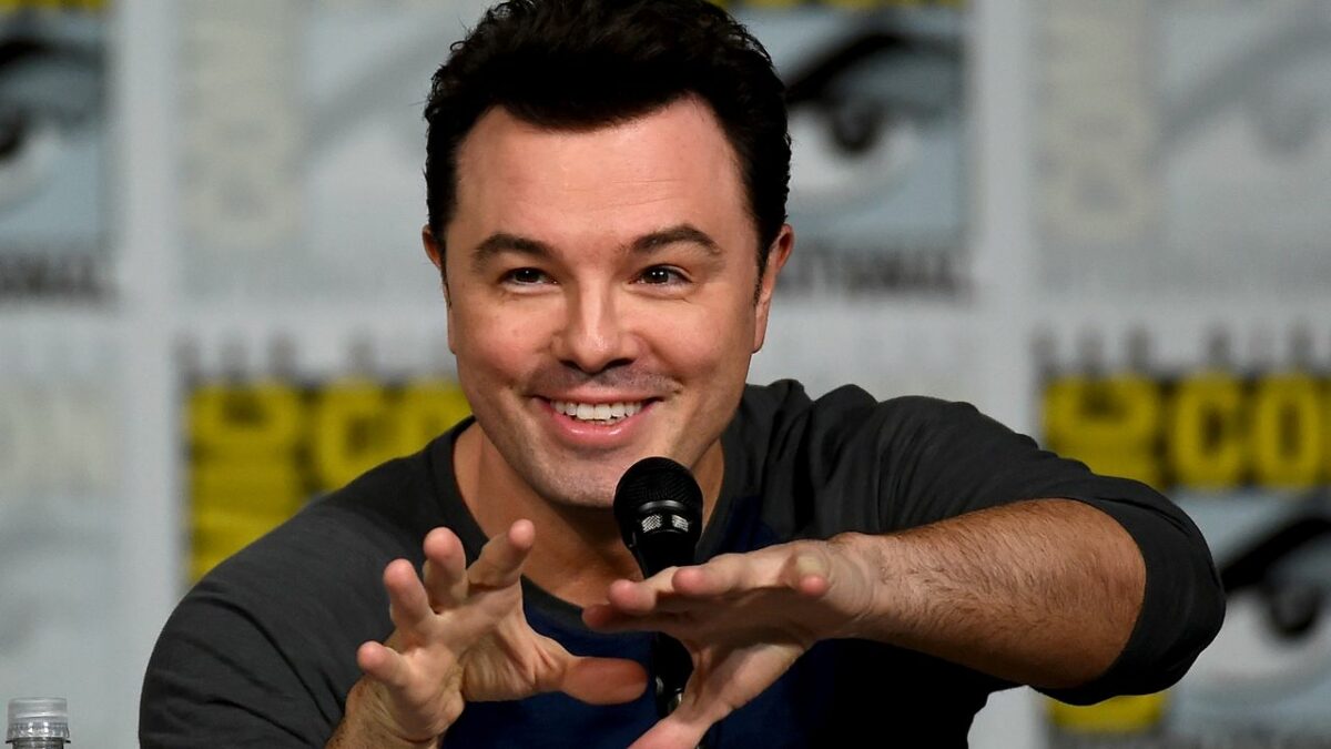 family guys seth mcfarlane quits until writers strike resolves 23051905