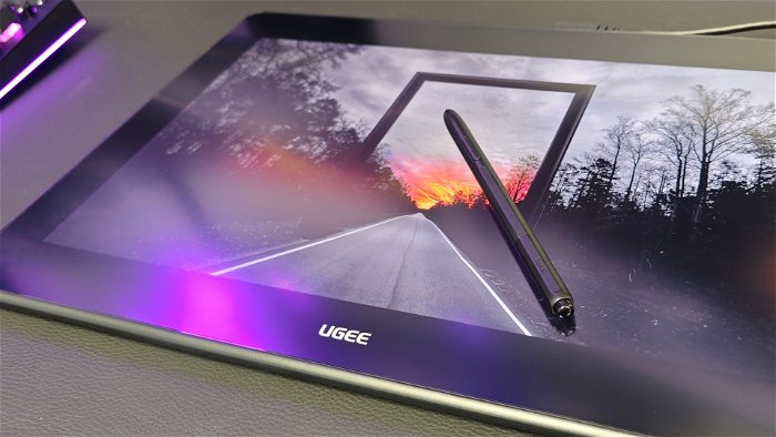 Ugee U1600 Drawing Pad Review