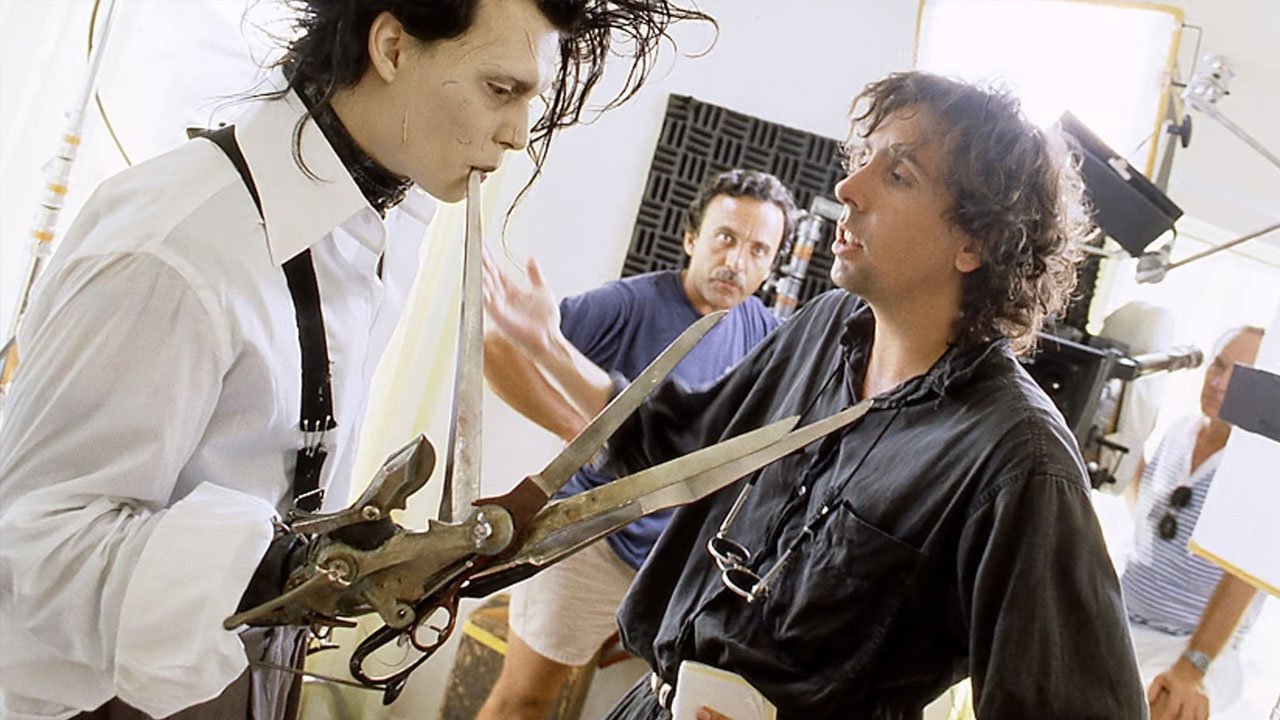 A Minute With: Director Tim Burton showcases drawings, calls