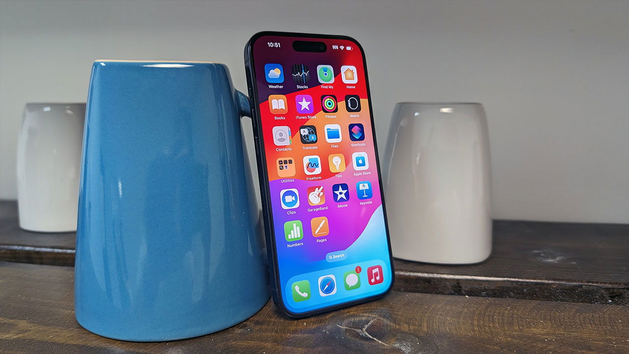 Apple Iphone 15 Pro Smartphone Review