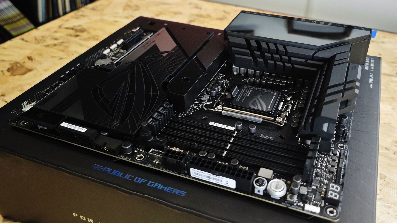 Asus Rog Maximus Z790 Dark Hero Motherboard Review Asus Rog Maximus Z790 Dark Hero Motherboard Review