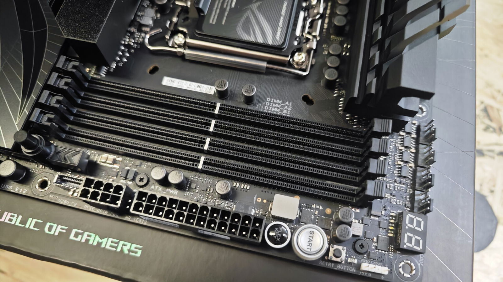 Asus Rog Maximus Z790 Dark Hero Motherboard Review Asus Rog Maximus Z790 Dark Hero Motherboard Review