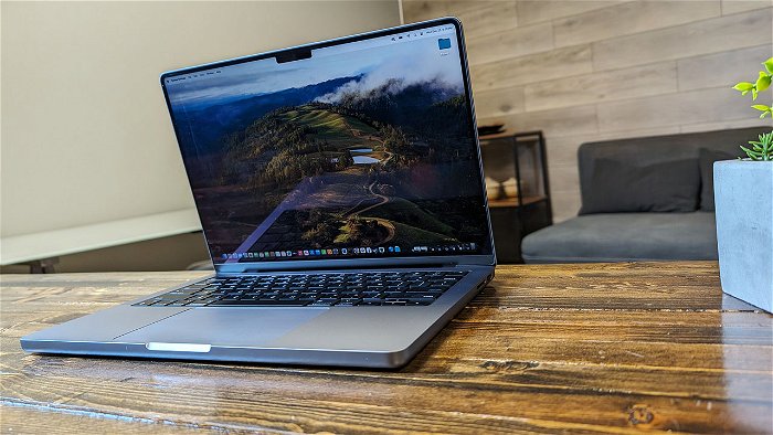 Apple 14-inch MacBook Pro Review (2023): Extreme Performance In a Great  Build - TheStreet