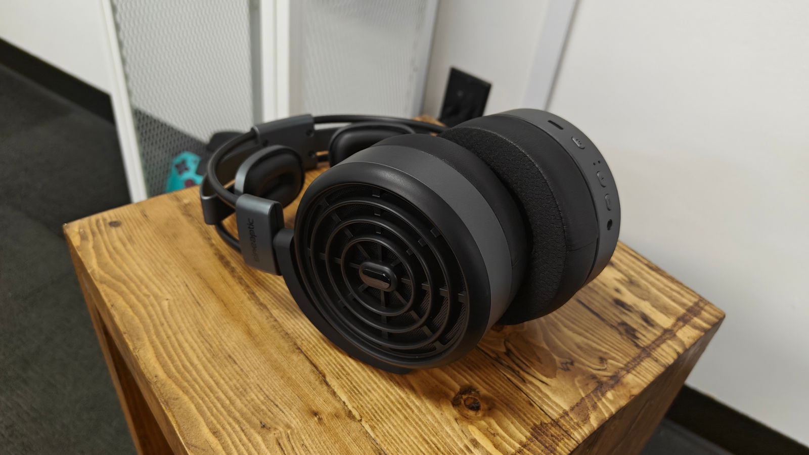 Sineaptic Se-1 Bluetooth Headphones Review